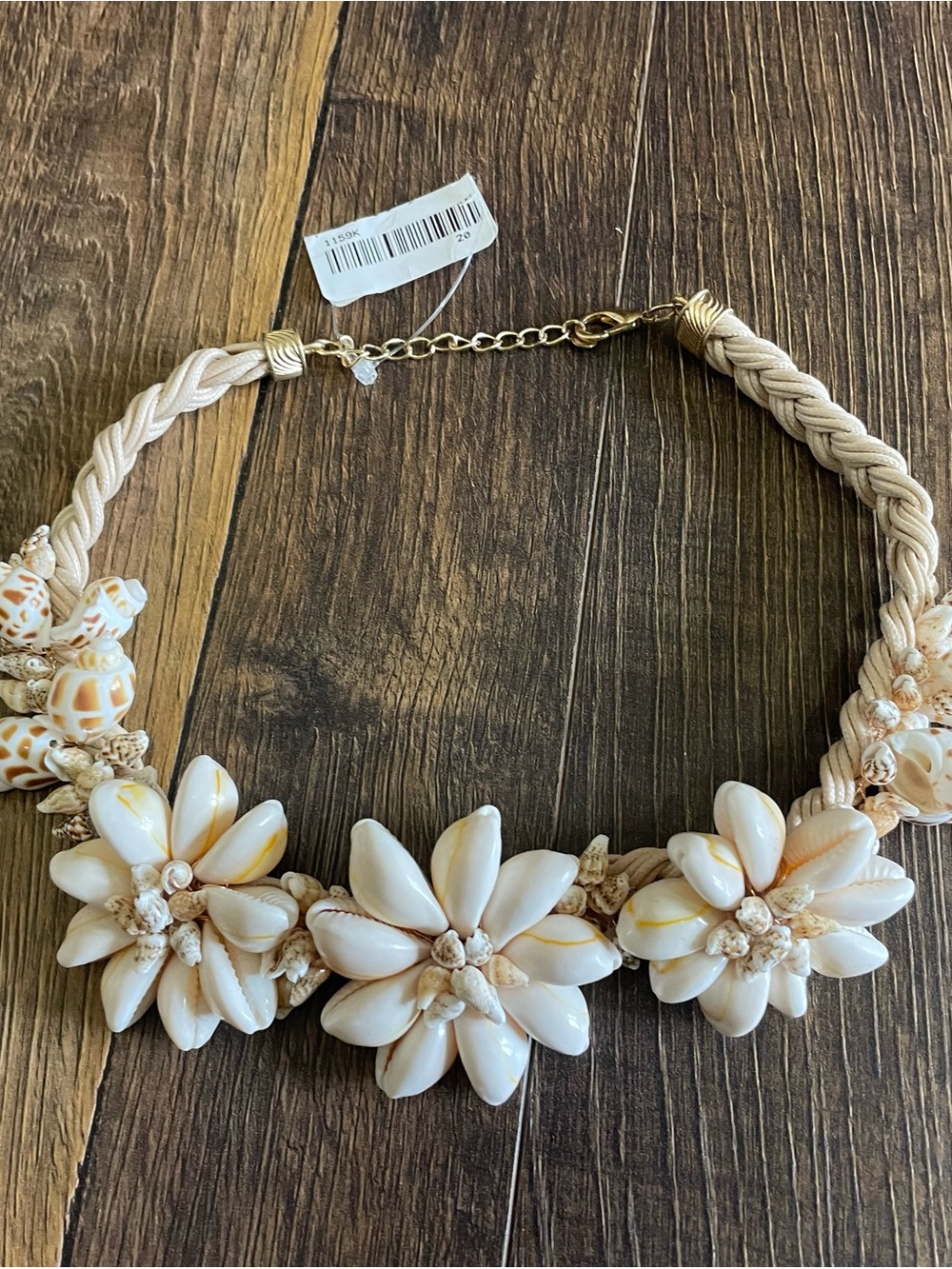 NWT Handcrafted Santorini Cream Shell Flower Statement Necklace - Women Jewelry - Picture 7 of 7
